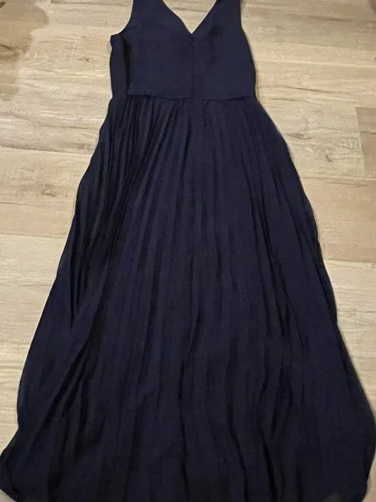 Sam Edelman pleated skirt midi dress - navy size 0 Flowy wedding guest - Picture 9 of 9
